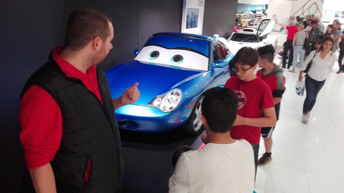 F&uuml;hrung durch das Porsche Museum